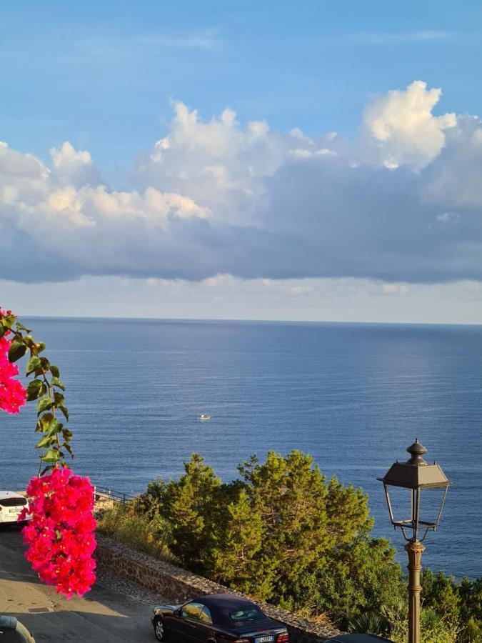 “Cielo E Mare”, Casetta Nel Cuore Del Borgo Antico / “Sky & Sea”, Charming In The Heart Of Old Village Castelsardo Zewnętrze zdjęcie